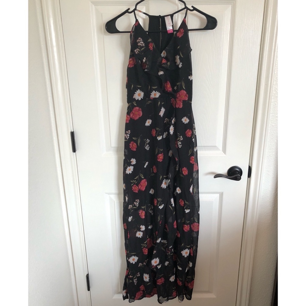 EUC No Boundaries Long Floral Dress